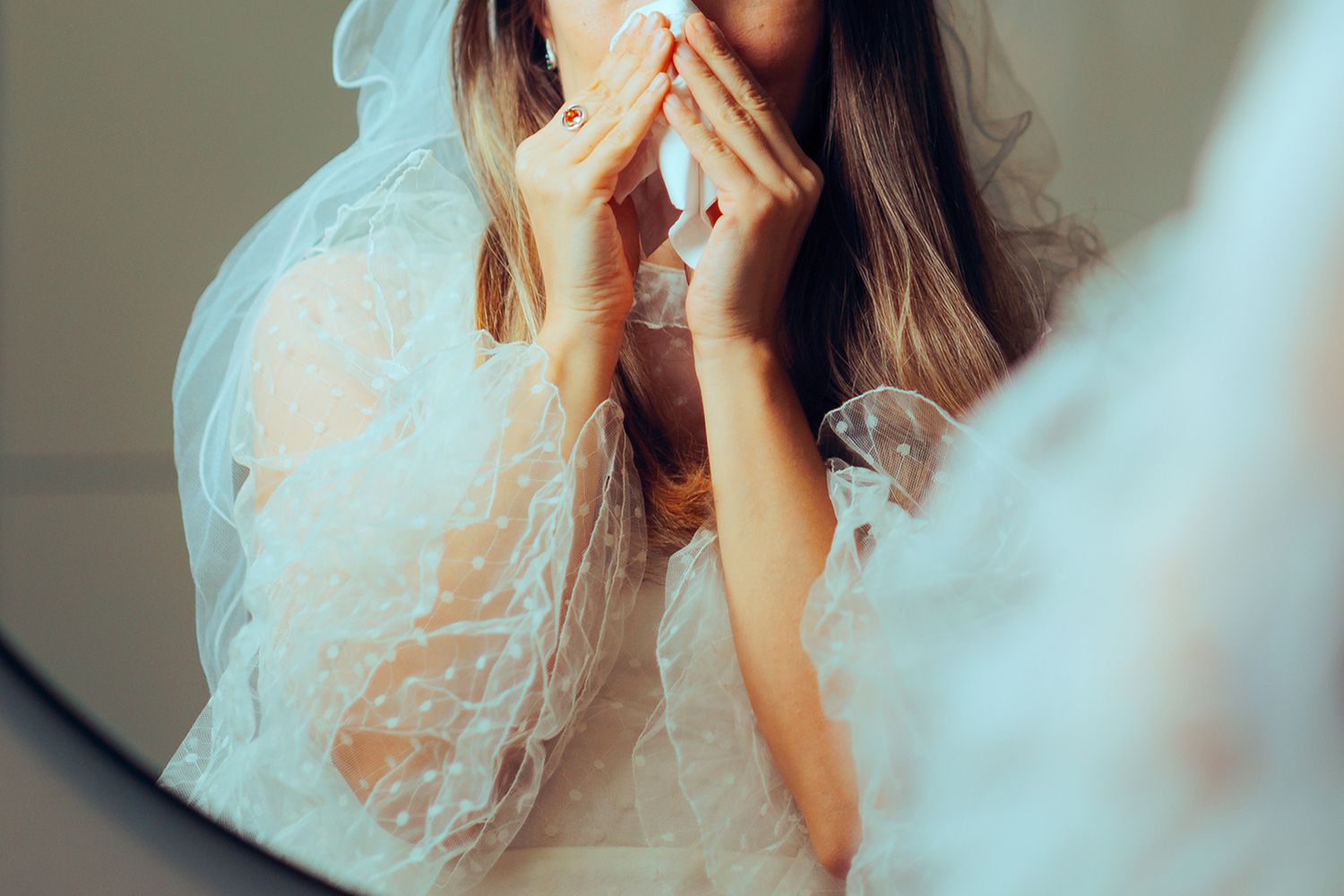 groom lashes out at bride, calls her ‘selfish’ after she wants to cancel wedding and elope instead